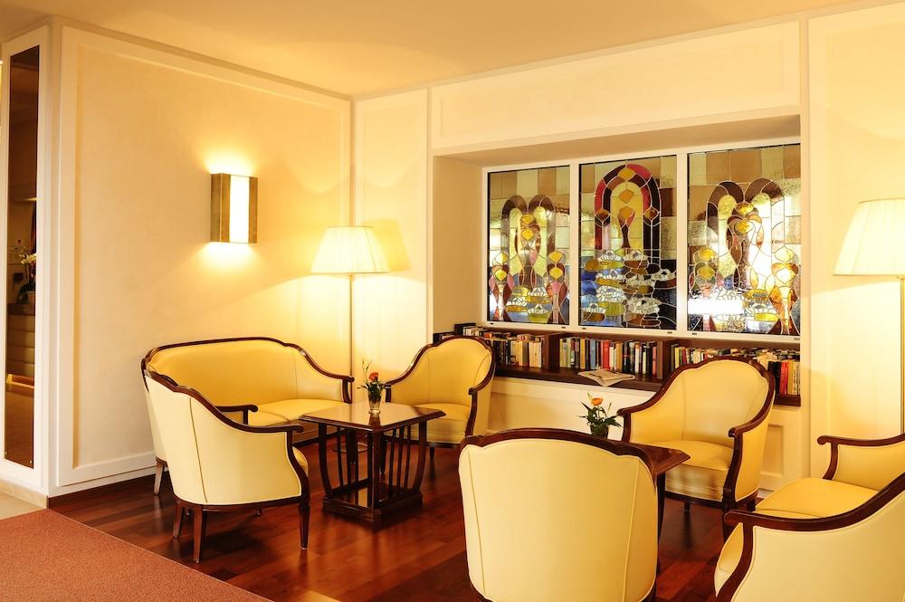 Bavaria Hotel 4*